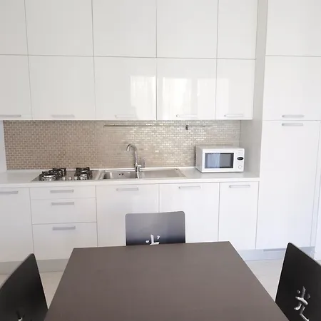 Adriatica Immobiliare - Smeralda Village לידו די ג'סולו