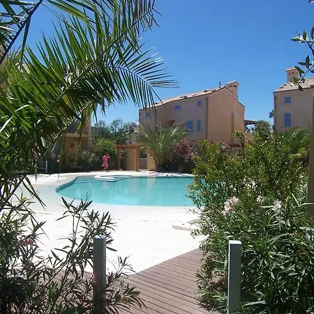 מלון דירות Adriatica Immobiliare - Smeralda Village