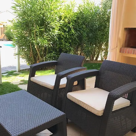 Adriatica Immobiliare - Smeralda Village לידו די ג'סולו