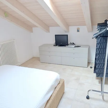 Adriatica Immobiliare - Smeralda Village מלון דירות *